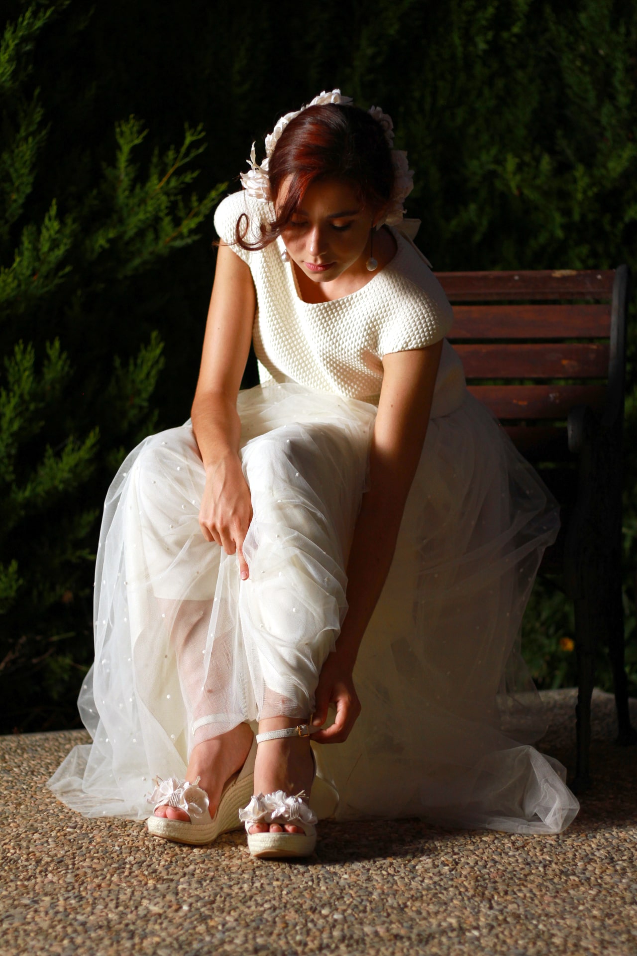 Novia con un vestido de Asun Landa Atelier