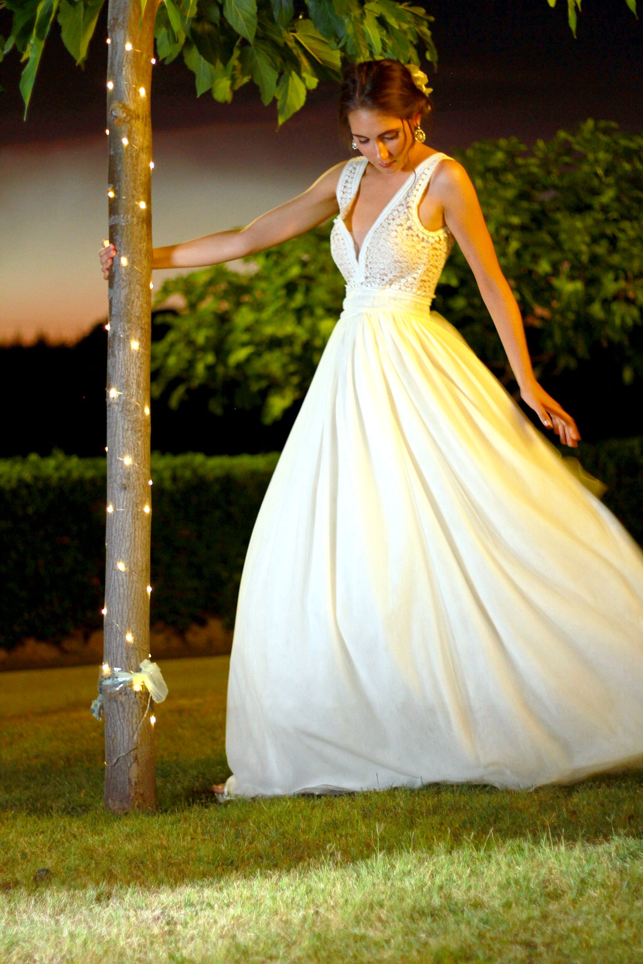 Novia con un vestido de Asun Landa Atelier